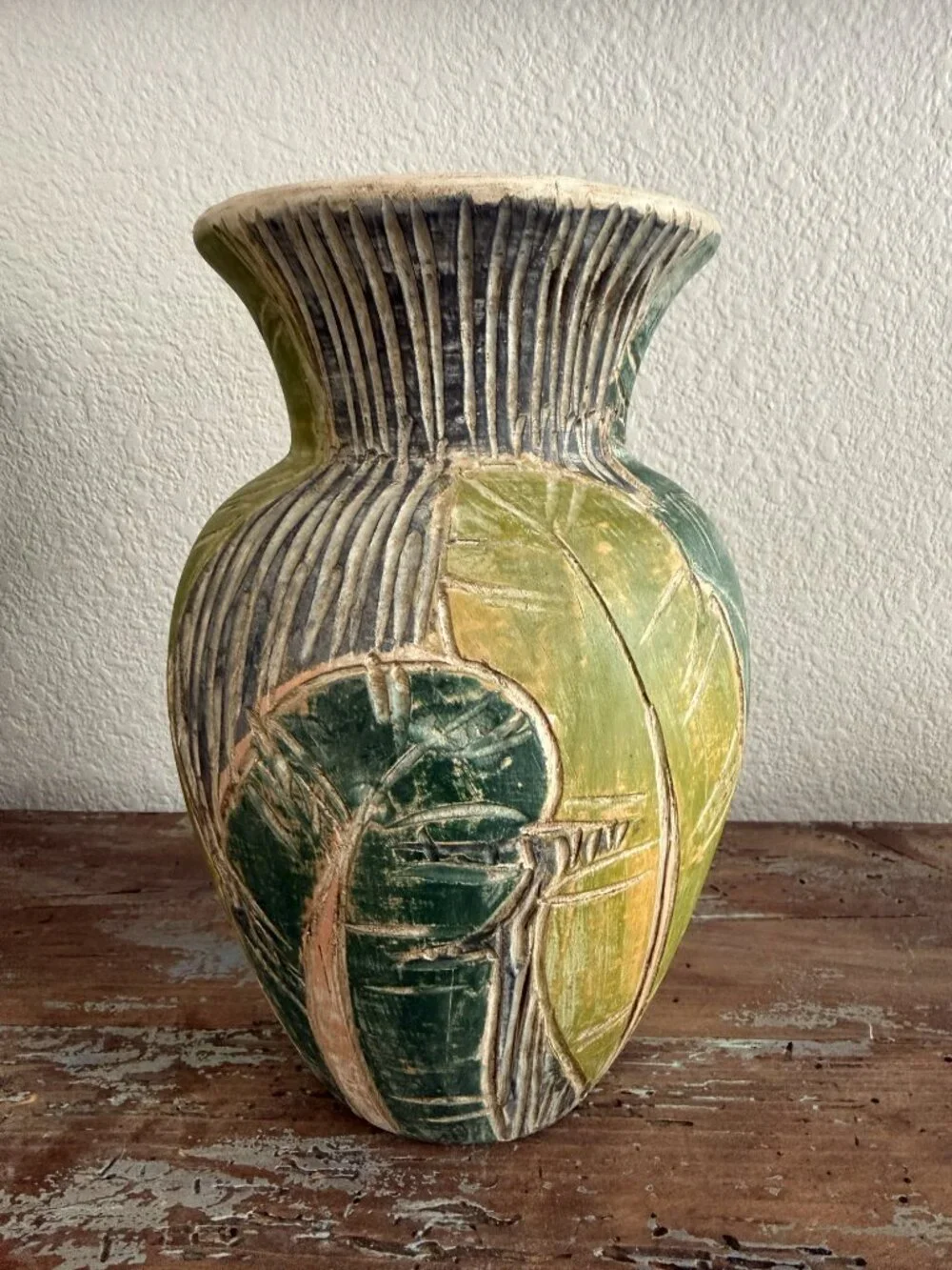 Vintage Green Leaf Ceramic Vase 9” Ribbed Tropical Boho Decor